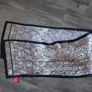 Oscar de la Renta silk scarf